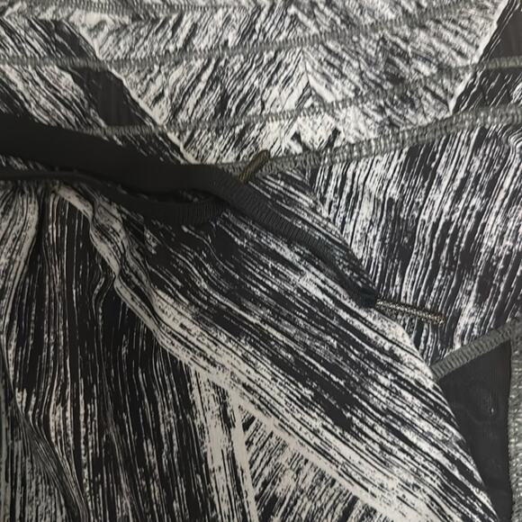 Lululemon Jet Slim Pant Heat Wave Black and White 29” Size 10 - Picture 5 of 8